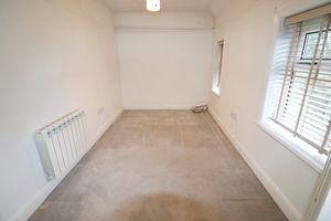 Photo 33- click for photo gallery